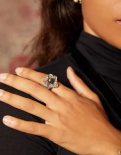 Majorica Anillo De Perla Tahiti Peregrina En Flor| Anillos Medianos