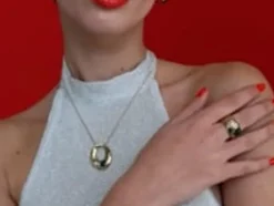 Majorica Anillo Dorado Feme Con Perla Blanca Y Agata Verde| Anillos Medianos