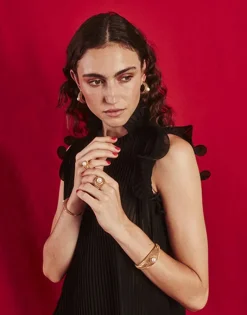 Majorica Anillo Grande Etna Calado En Plata Dorada| Anillos Grandes