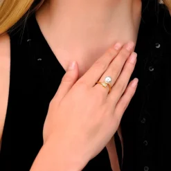 Majorica Anillo Selene Dorado Con Perla Blanca 10Mm Y Circonita| Anillos Medianos