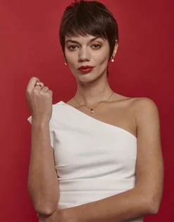 Majorica Anillo Selene Dorado Con Perla Y Circonitas Rojo Rubi| Anillos Medianos