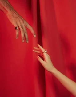 Majorica Anillo Sello Zale Con Perla Cuadrada Negra| Anillos Grandes