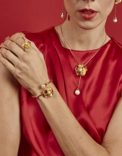 Majorica Brazalete Rigido Con Perlas Redondas Blancas Clavelina| Brazaletes Rígidos