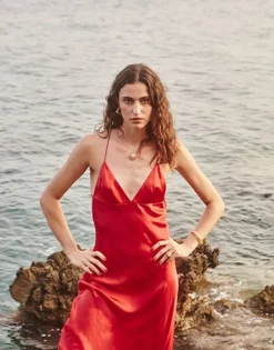 Majorica Brazalete Rigido Etna Calado Grande Dorado| Brazaletes Rígidos