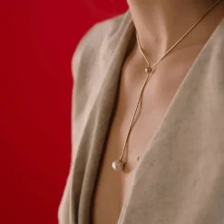 Majorica Collar Aura Ajustable Corto De Acero Dorado| Cadenas Con Perlas