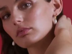 Majorica Pendientes Tender Dorados Perla Barroca Blanca 8Mm| Pendientes De Perlas Largos