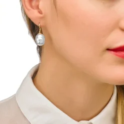 Majorica Pendientes Tender Dorados Con Perla Barroca Blanca 12Mm| Pendientes De Perlas Largos