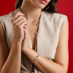 Majorica Pulsera Algaida Plata Con Perlas Redondas Y Cristales De Murano Negro| Pulseras Encadenadas