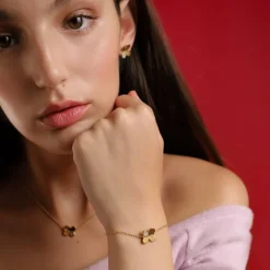 Majorica Pulsera Dorada Ayanti Con Detalle En Madreperla| Pulseras Encadenadas